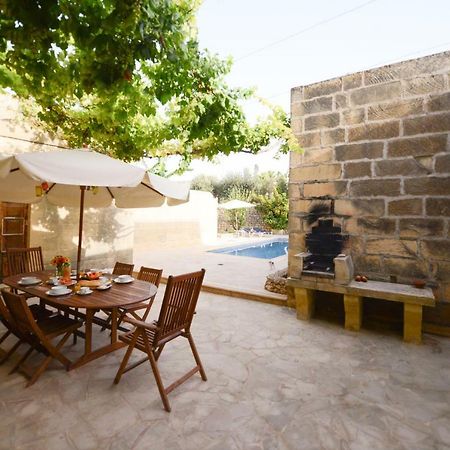 Tal-Masklu Farmhouse Għarb Dış mekan fotoğraf